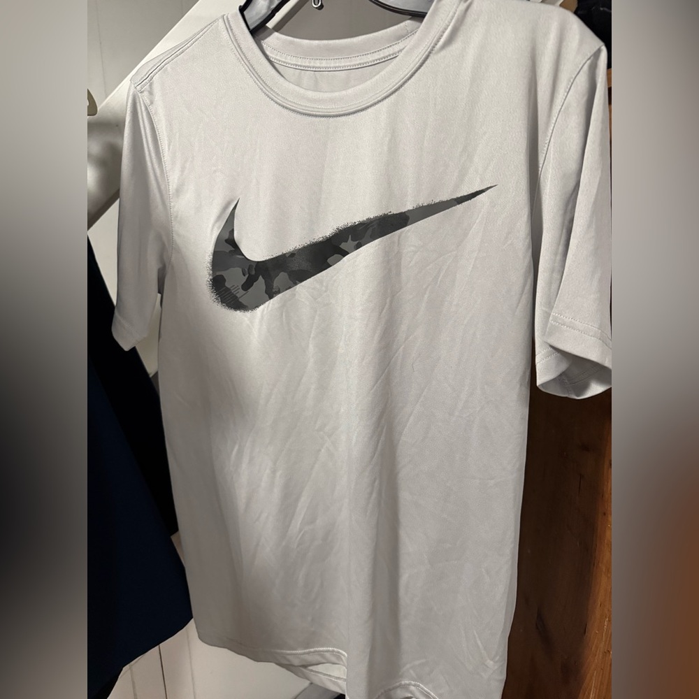 Men’s Nike Dri-Fit Shirt